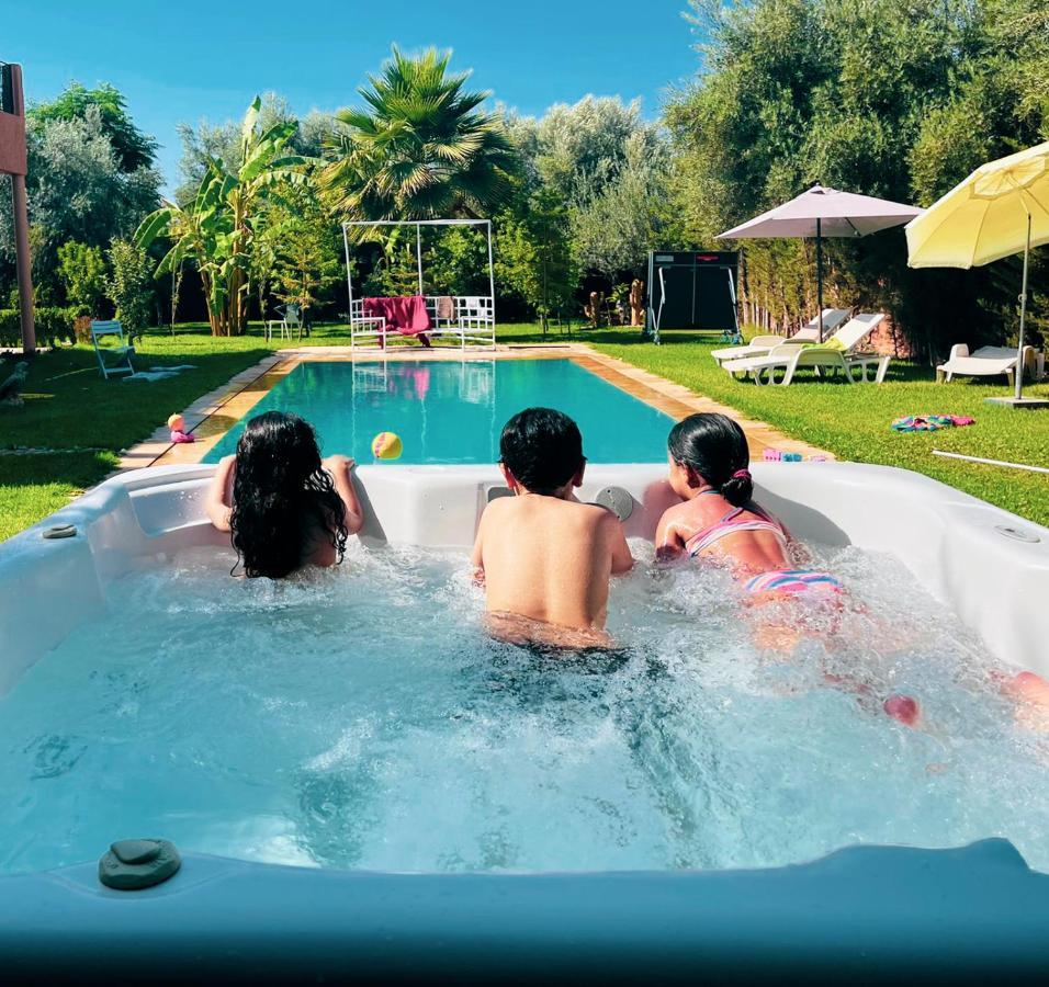 Villa Ilafe Farmhouse, Avec Piscine Chauffée Privée Et Jacuzzi Pour Familles