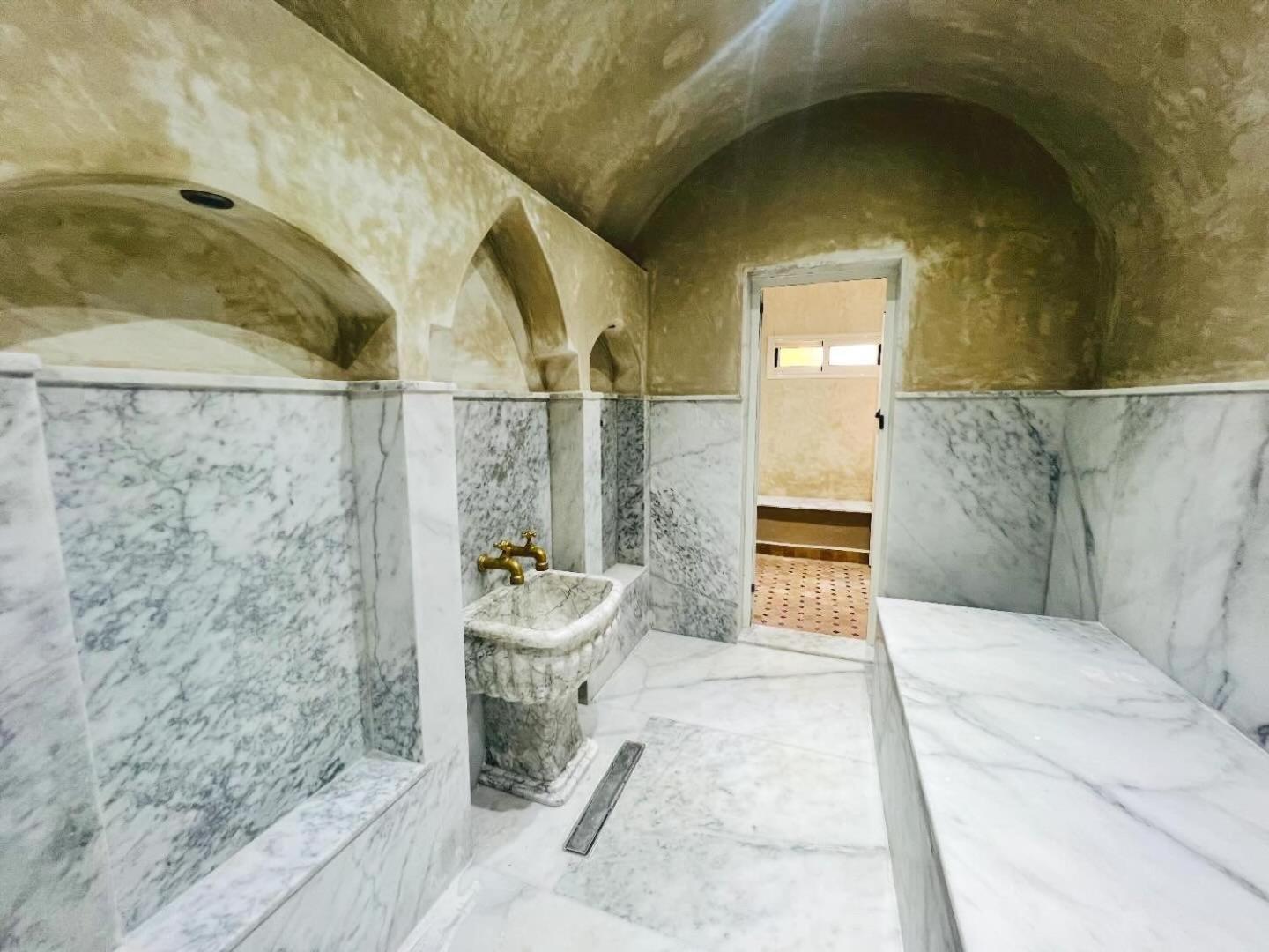 Ilafe Farmhouse, Avec Piscine Chauffée Privée Et Jacuzzi Pour Familles