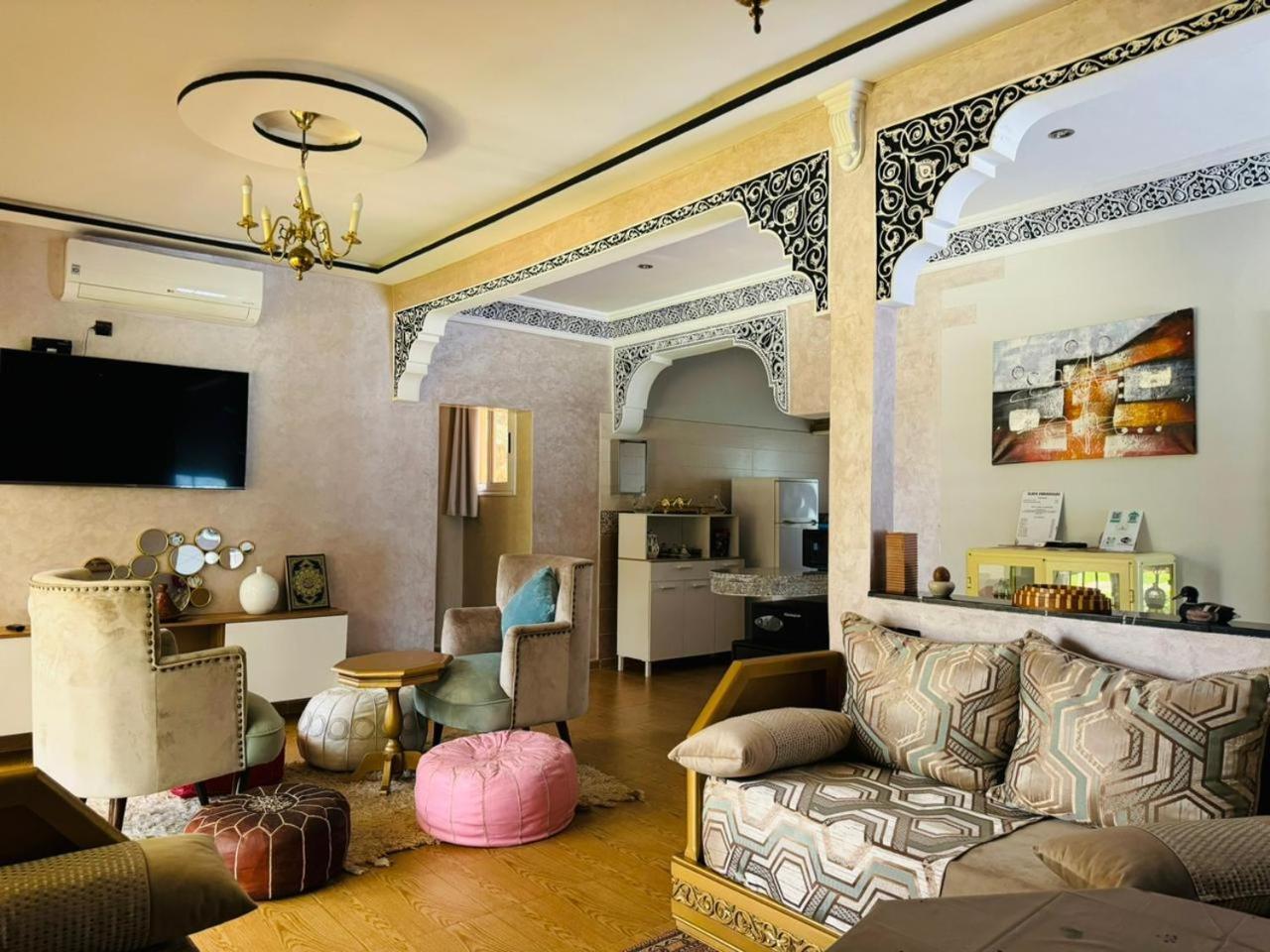 Ilafe Farmhouse, Avec Piscine Chauffée Privée Et Jacuzzi Pour Familles Villa *